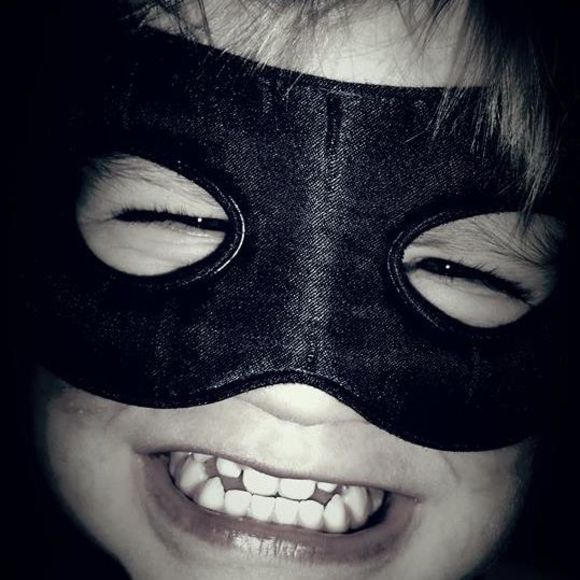 Meet your Posher, Pamela - Picture 1 of 1